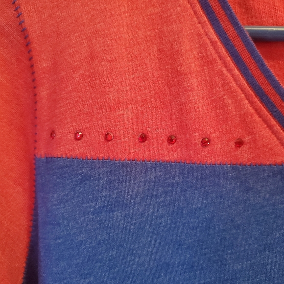 Women's buffalo bills shirt - Picture 3 of 5